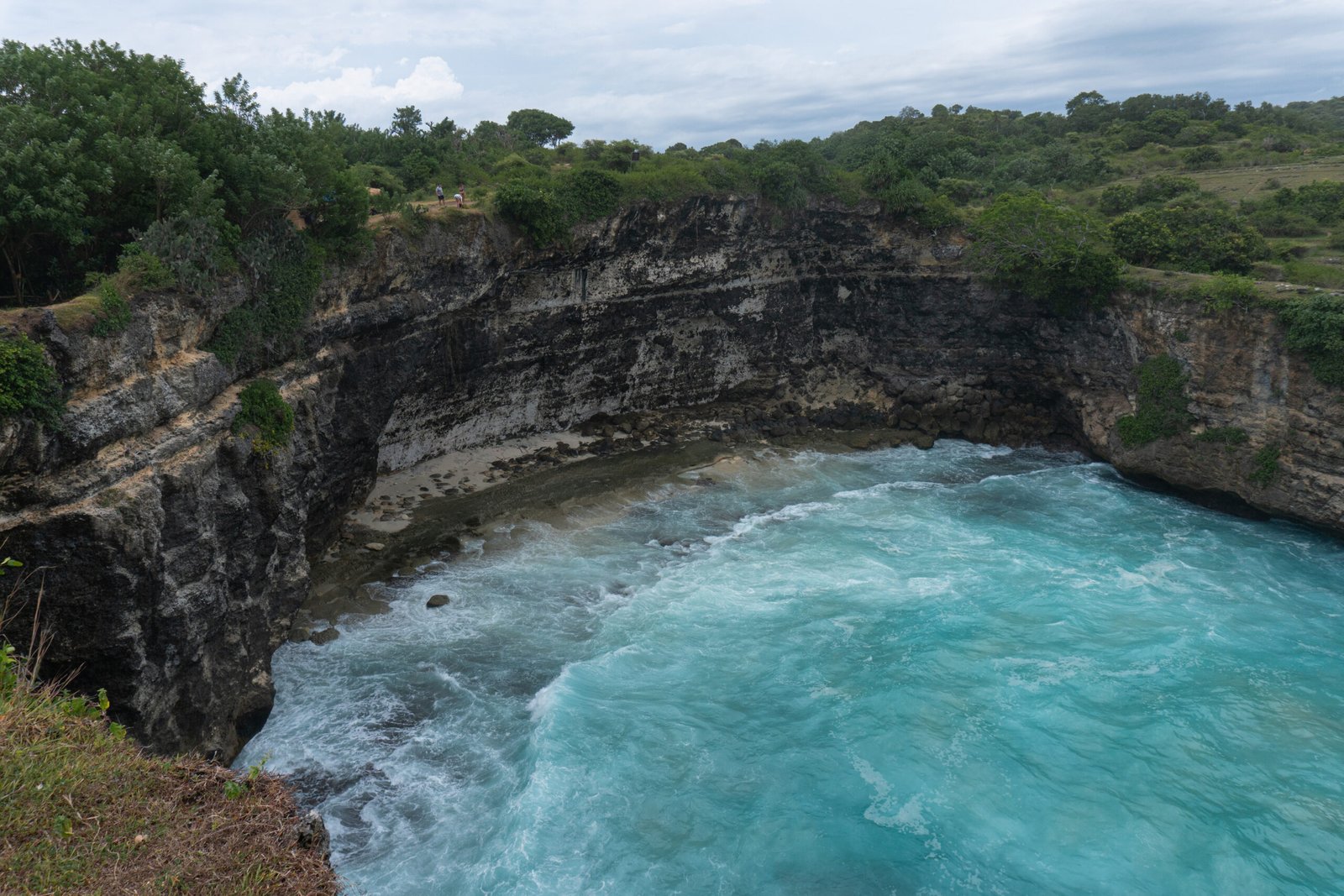 Paluang Cliff: The Best Hidden Viewpoint in Nusa Penida